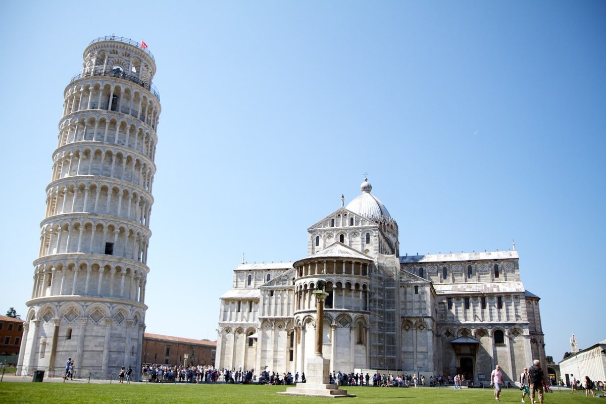 Pisa zpáteční letenky za 778 Kč