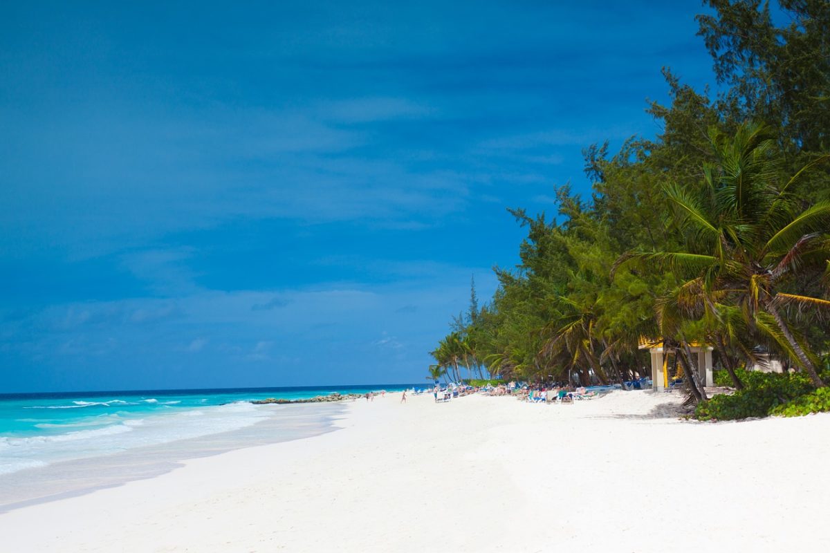 Barbados zpáteční letenky za 11.690 Kč