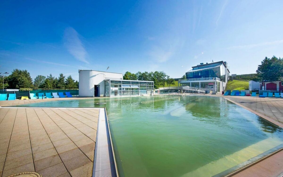Sleva 36% – Vysoké Tatry se slevou do Thermalparku a snídaní pro 2 osoby od 2.490 Kč