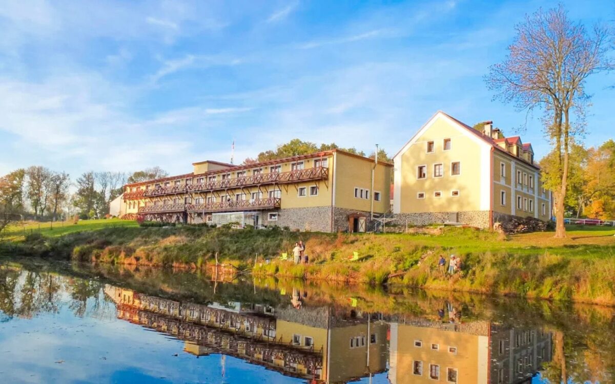 Františkovy Lázně s wellness, pivní koupelí a polopenzí pro 2 osoby 4.590 Kč