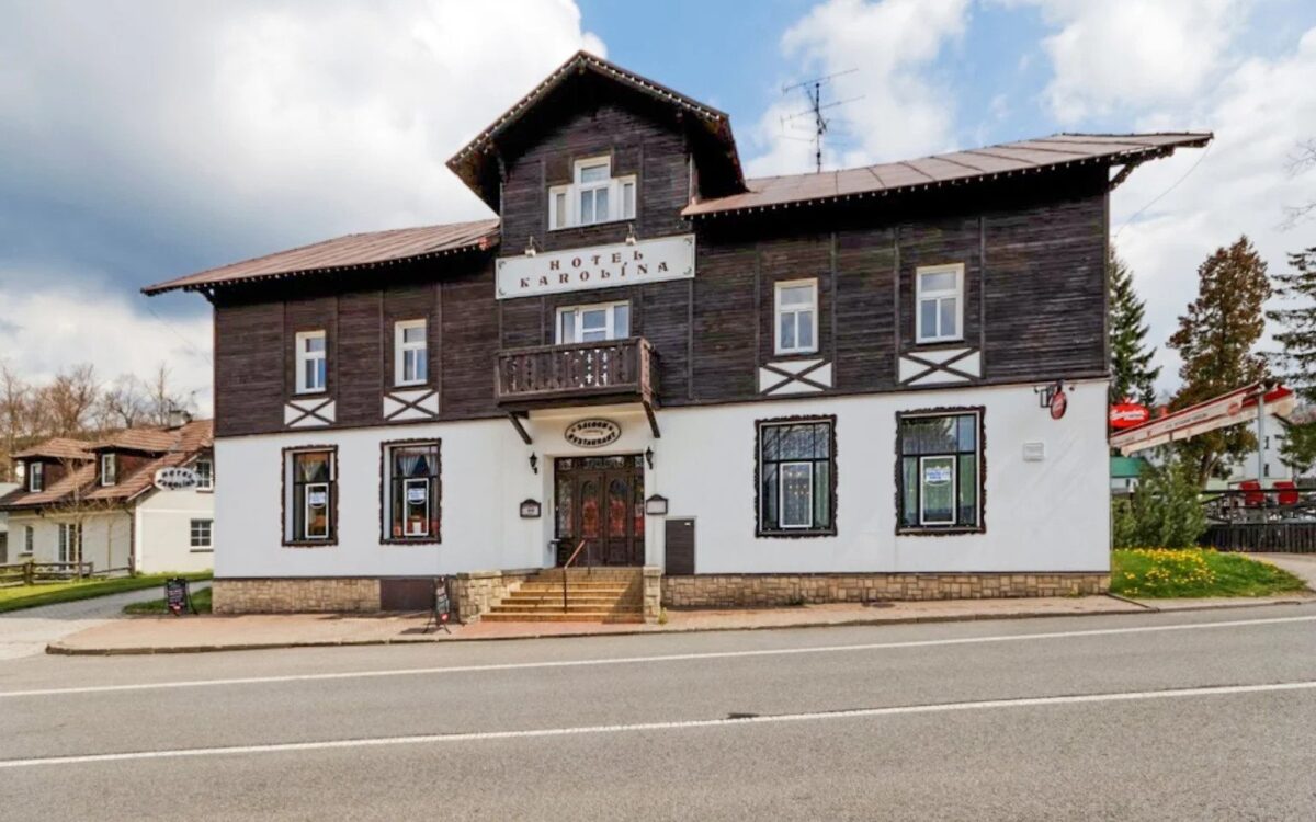 Harrachov s polopenzí a neomezeným wellness pro 2 osoby od 3.490 Kč